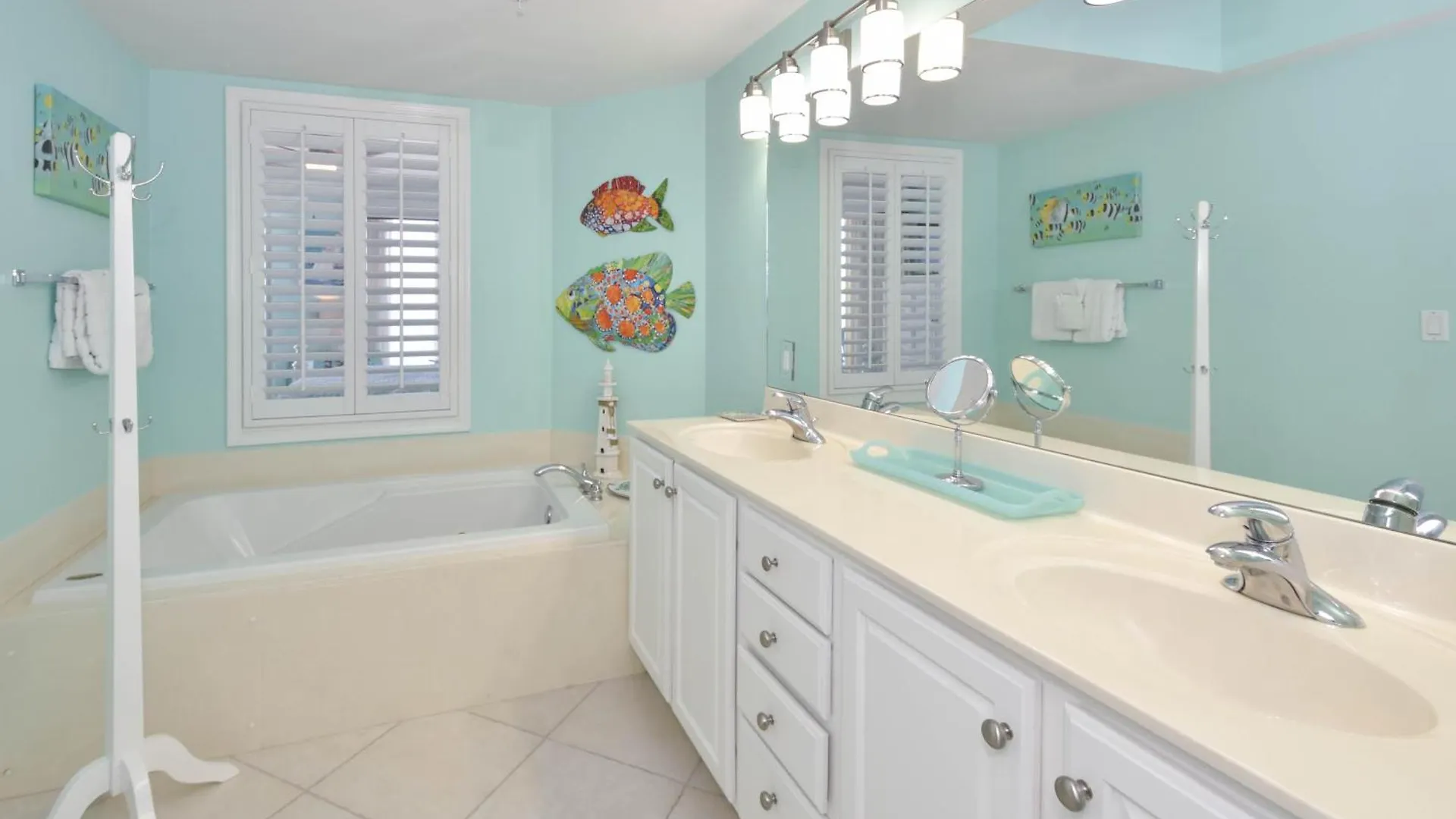 Silver Beach Towers E1001 Destin Apartment